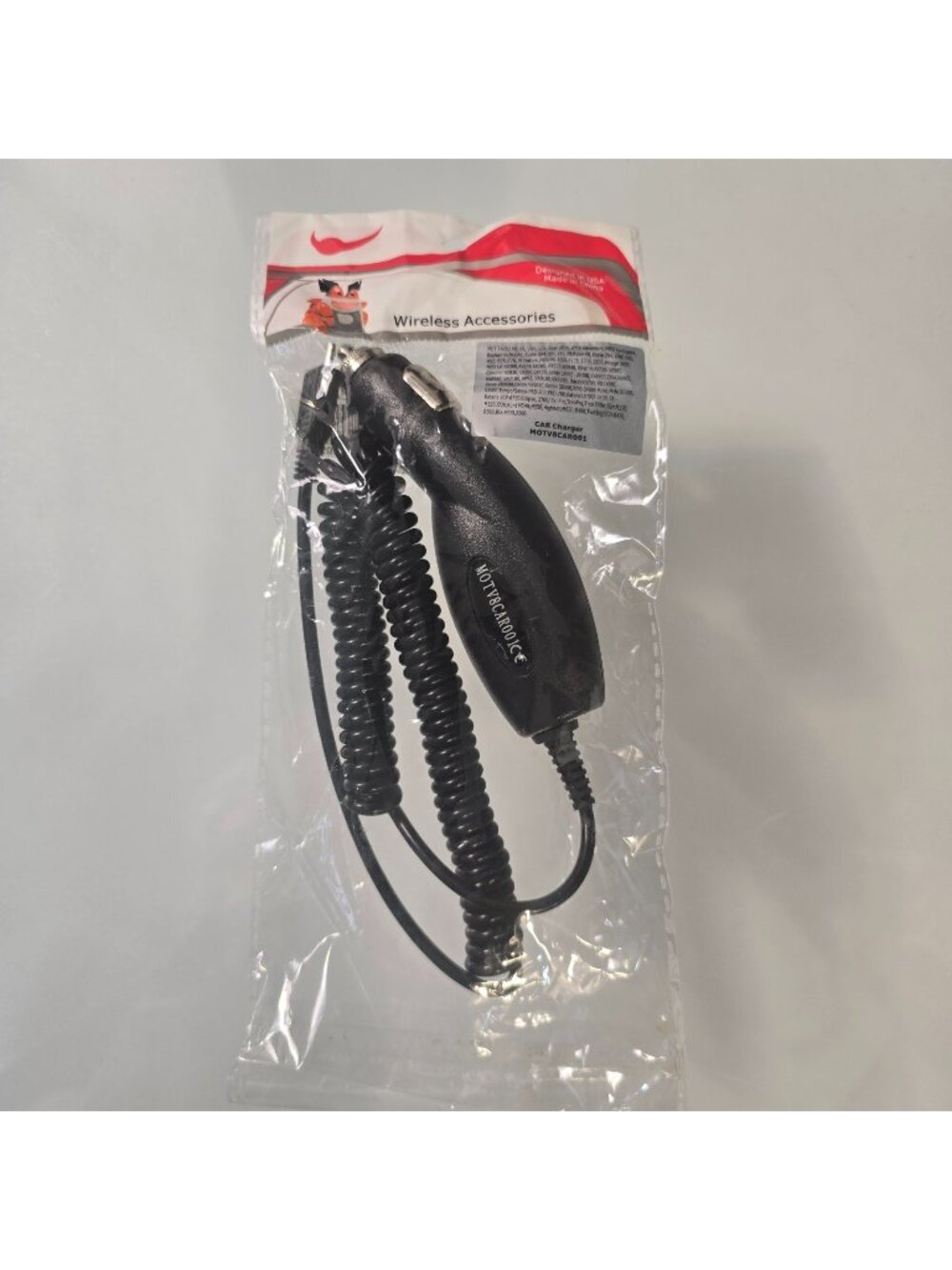 Car Charger MOTV8CAR001